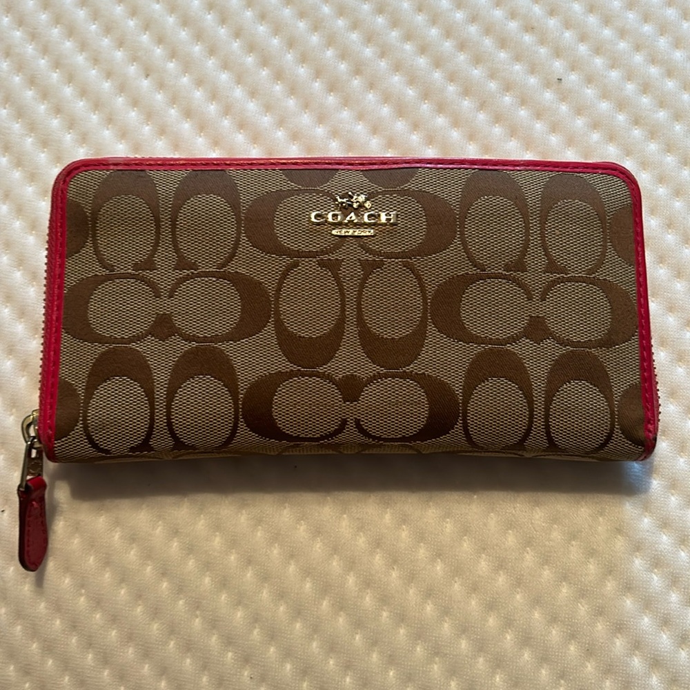 Coach wallet